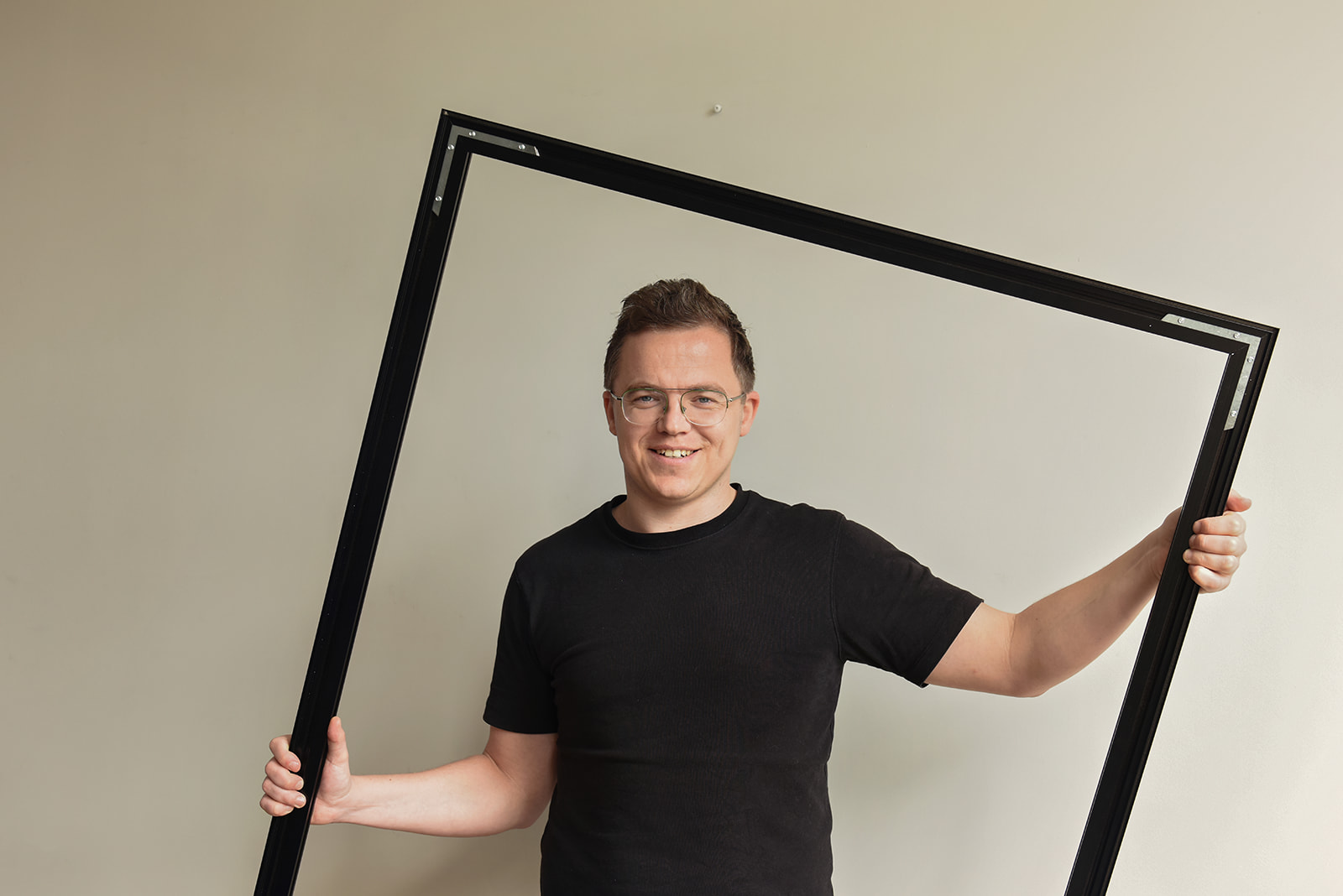 Kunstdoekje in een interieur: één frame, wisselbare kunst